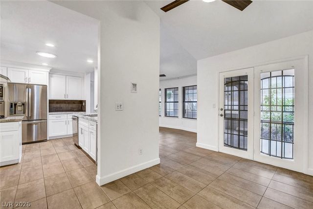 211 Garfield Drive, Henderson, NV 89074