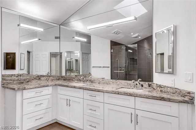 211 Garfield Drive, Henderson, NV 89074