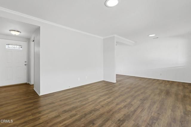 229 Wakeford Avenue, Santa Paula, CA 93060