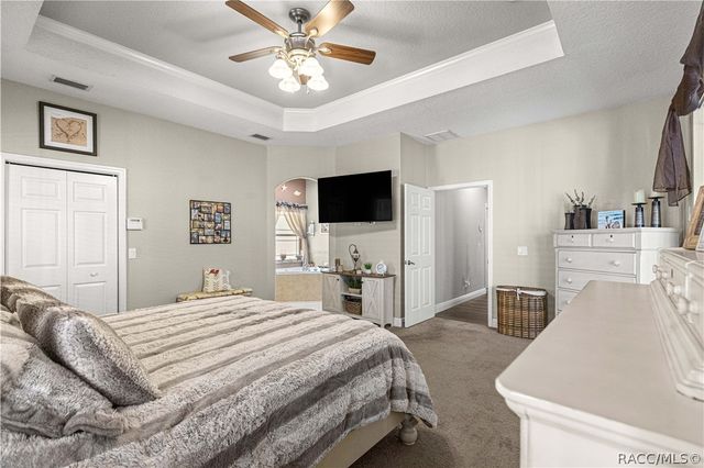 10100 N Wayland Avenue, Citrus Springs, FL 34434