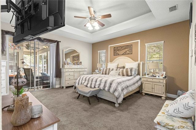 10100 N Wayland Avenue, Citrus Springs, FL 34434