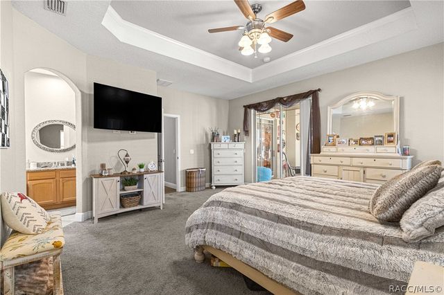 10100 N Wayland Avenue, Citrus Springs, FL 34434