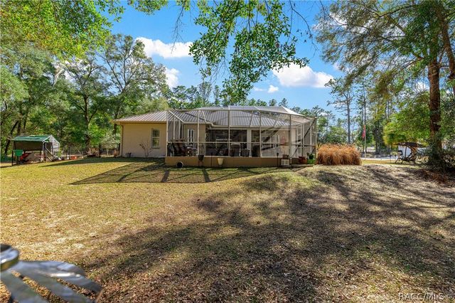 10100 N Wayland Avenue, Citrus Springs, FL 34434