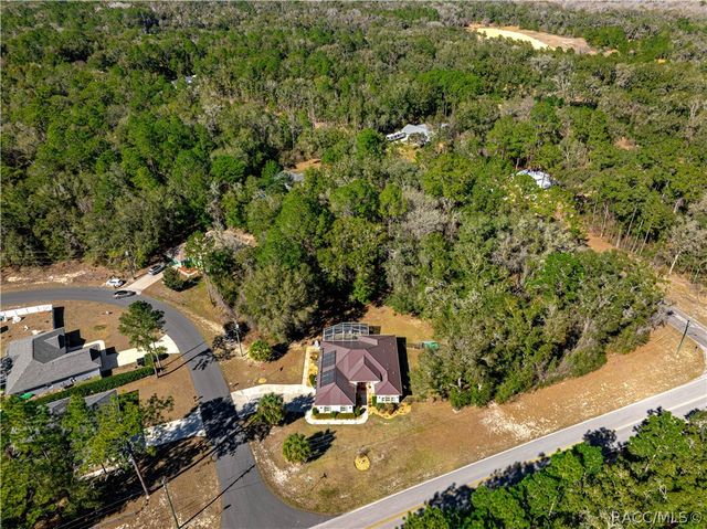 10100 N Wayland Avenue, Citrus Springs, FL 34434