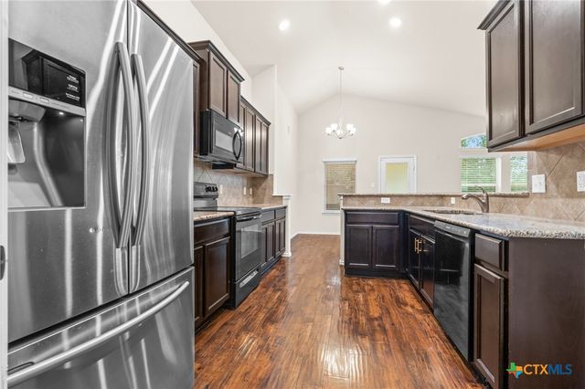 818 Hobby Road, Copperas Cove, TX 76522