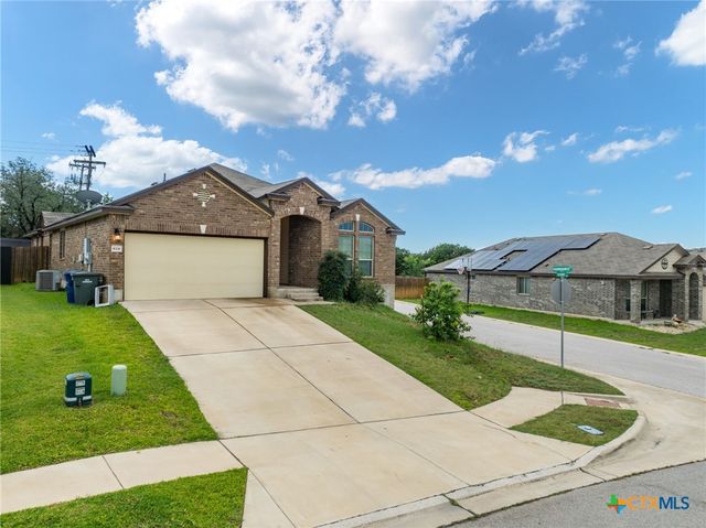 818 Hobby Road, Copperas Cove, TX 76522