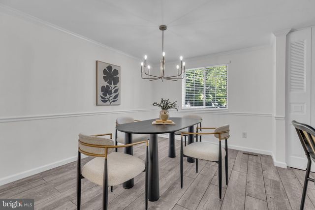 7980 TYSON OAKS CIR, Vienna, VA 22182