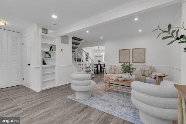 7980 TYSON OAKS CIR, Vienna, VA 22182