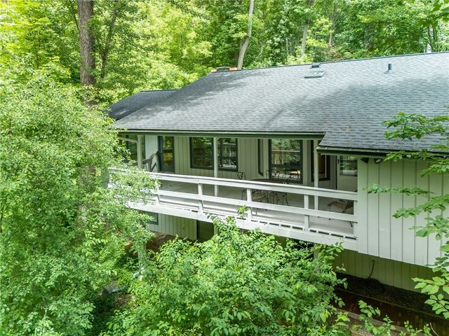 1 Hardwood Hill Road, Perinton, NY 14534