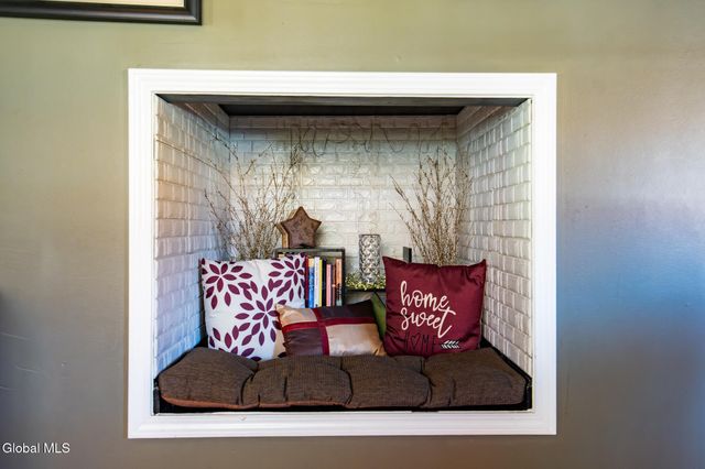 65 Cindy Crest Drive, Rotterdam, NY 12306