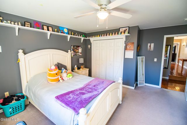 65 Cindy Crest Drive, Rotterdam, NY 12306