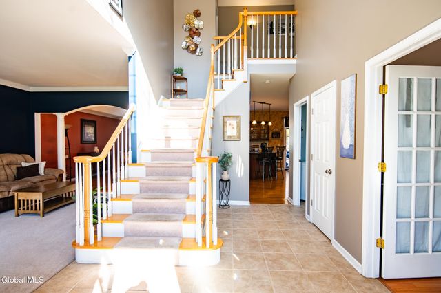 65 Cindy Crest Drive, Rotterdam, NY 12306