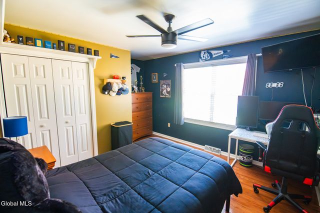 65 Cindy Crest Drive, Rotterdam, NY 12306