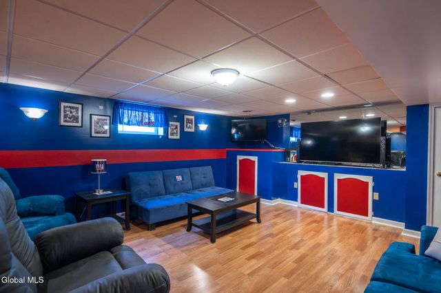 65 Cindy Crest Drive, Rotterdam, NY 12306