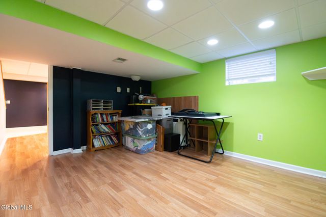 65 Cindy Crest Drive, Rotterdam, NY 12306