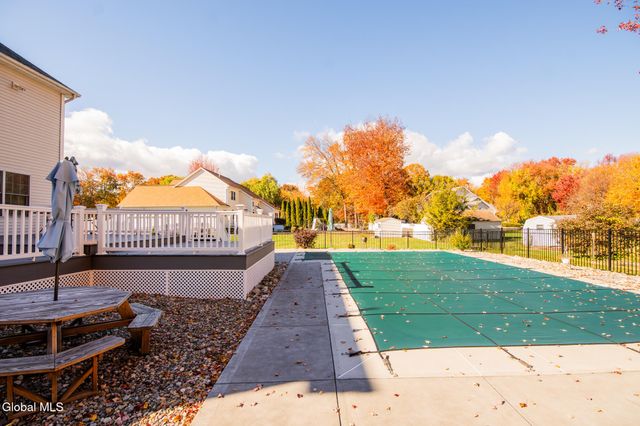 65 Cindy Crest Drive, Rotterdam, NY 12306