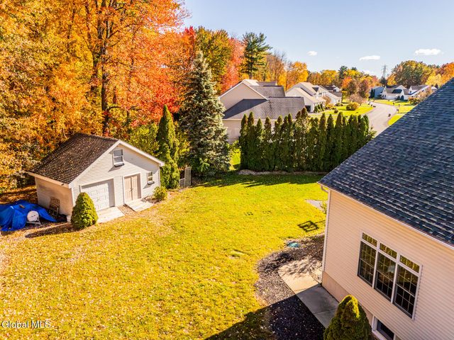 65 Cindy Crest Drive, Rotterdam, NY 12306