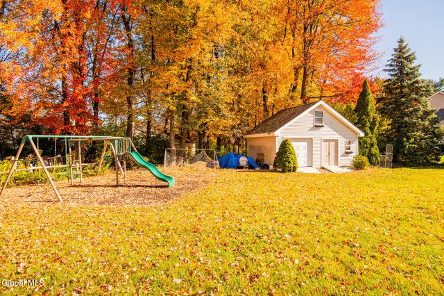 65 Cindy Crest Drive, Rotterdam, NY 12306