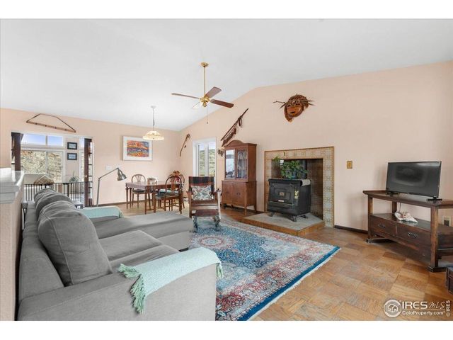 6600 Tamarax Ct, Loveland, CO 80538