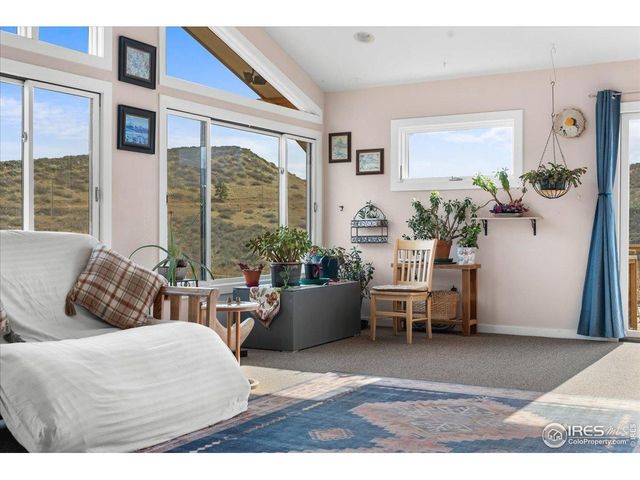 6600 Tamarax Ct, Loveland, CO 80538