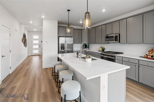 4821 Compass Lane, Bozeman, MT 59718