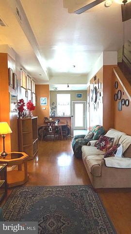 421-23 W SUSQUEHANNA AVE, Philadelphia, PA 19122