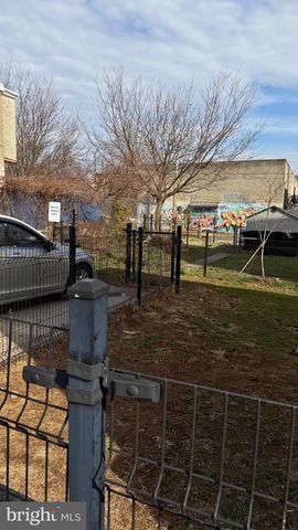 421-23 W SUSQUEHANNA AVE, Philadelphia, PA 19122