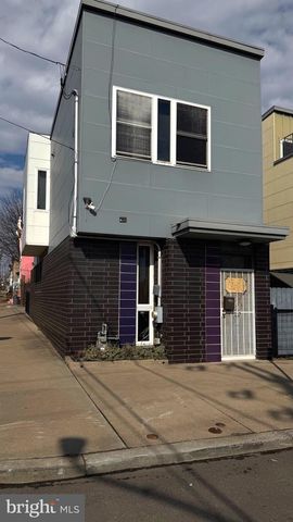 421-23 W SUSQUEHANNA AVE, Philadelphia, PA 19122