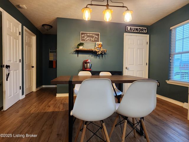 291 Flat Rock Rd, Elizabethtown, KY 42701