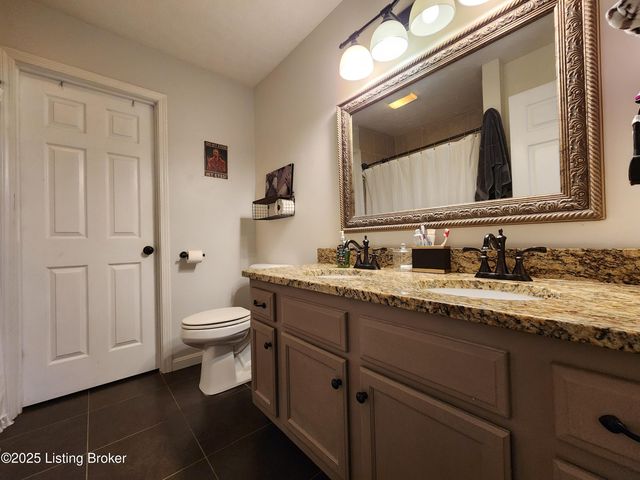 291 Flat Rock Rd, Elizabethtown, KY 42701