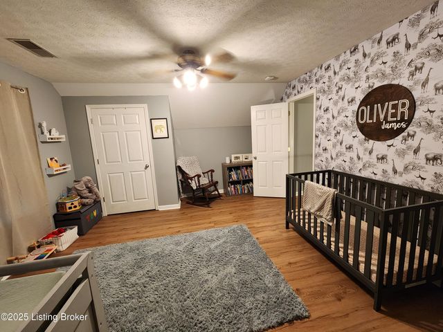 291 Flat Rock Rd, Elizabethtown, KY 42701