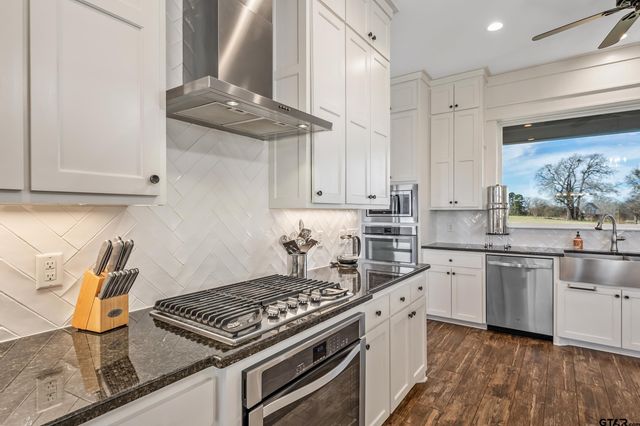 223 Riata Road, Bullard, TX 75757