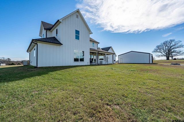 223 Riata Road, Bullard, TX 75757