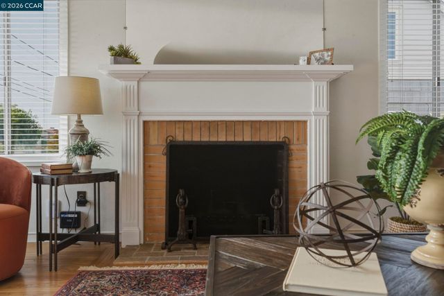 614 Kern St, Richmond, CA 94805