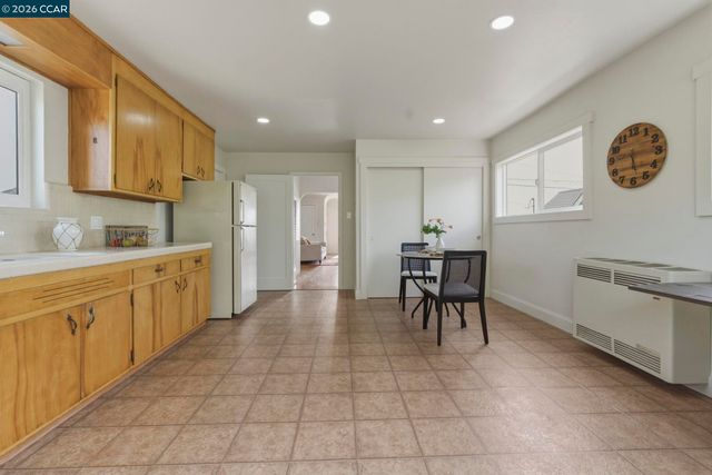 614 Kern St, Richmond, CA 94805