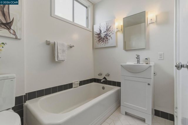 614 Kern St, Richmond, CA 94805