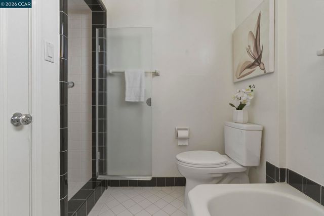 614 Kern St, Richmond, CA 94805
