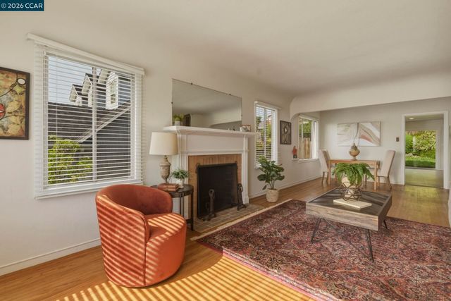 614 Kern St, Richmond, CA 94805
