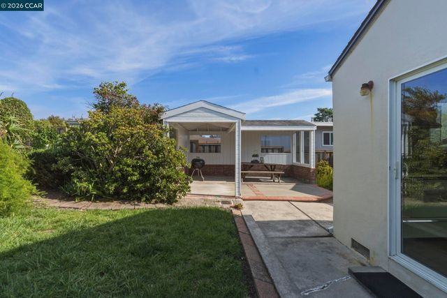 614 Kern St, Richmond, CA 94805