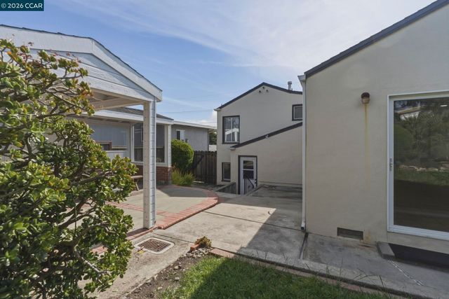 614 Kern St, Richmond, CA 94805