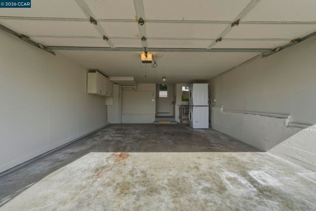 614 Kern St, Richmond, CA 94805