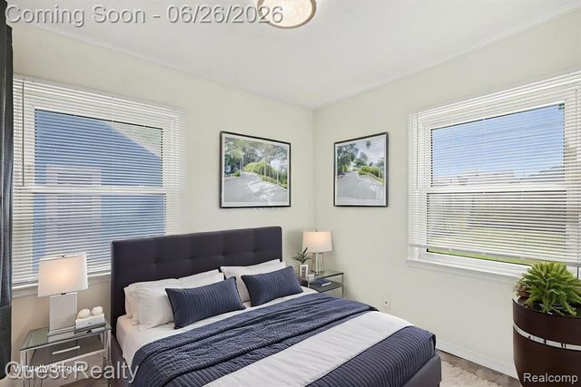 26215 Barnes Street, Roseville, MI 48066