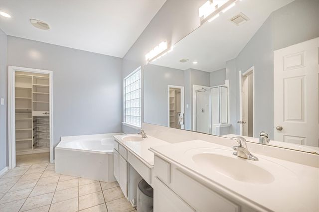 16706 Mallory Bridge Drive, Houston, TX 77095