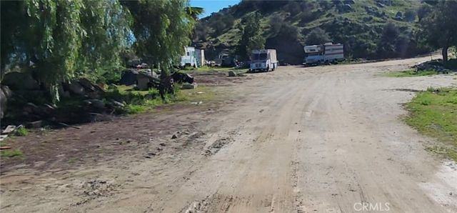 23250 El Nido, Perris, CA 92570