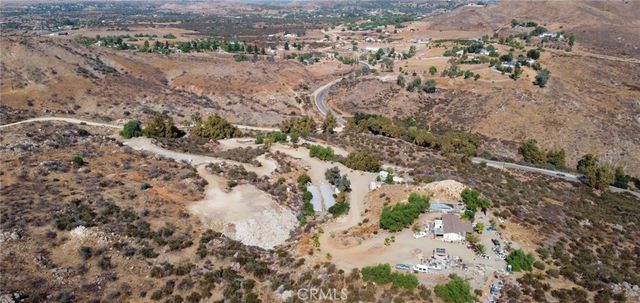 23250 El Nido, Perris, CA 92570