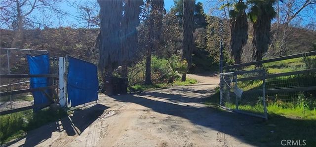 23250 El Nido, Perris, CA 92570