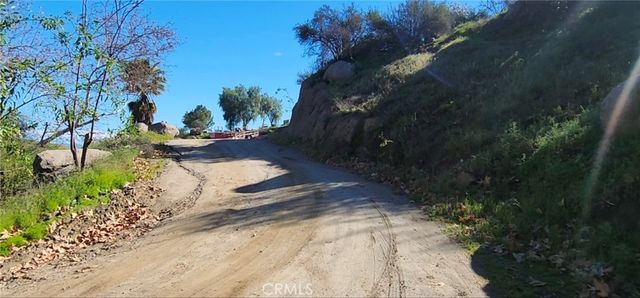 23250 El Nido, Perris, CA 92570