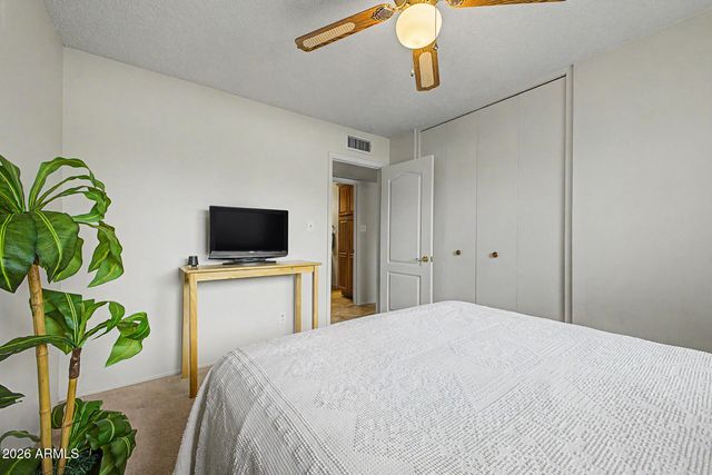 8701 E VERNON Avenue, Scottsdale, AZ 85257
