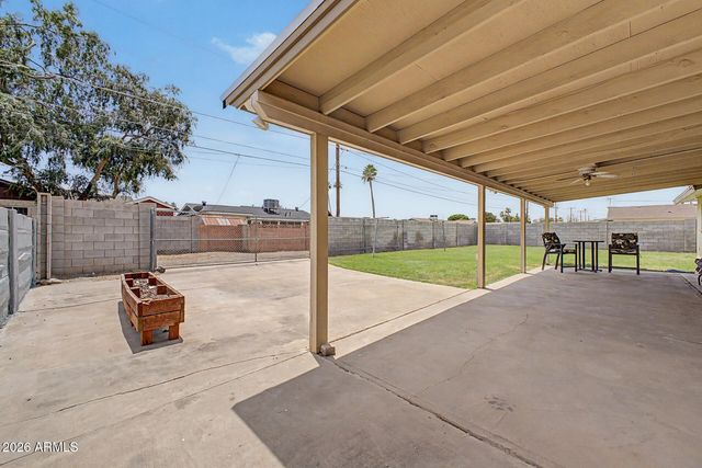 8701 E VERNON Avenue, Scottsdale, AZ 85257