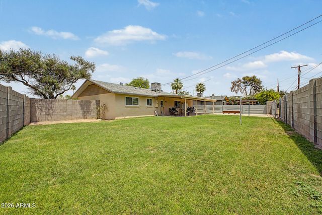 8701 E VERNON Avenue, Scottsdale, AZ 85257